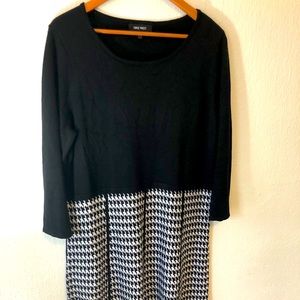 Nine West women’s black and white dress, XL